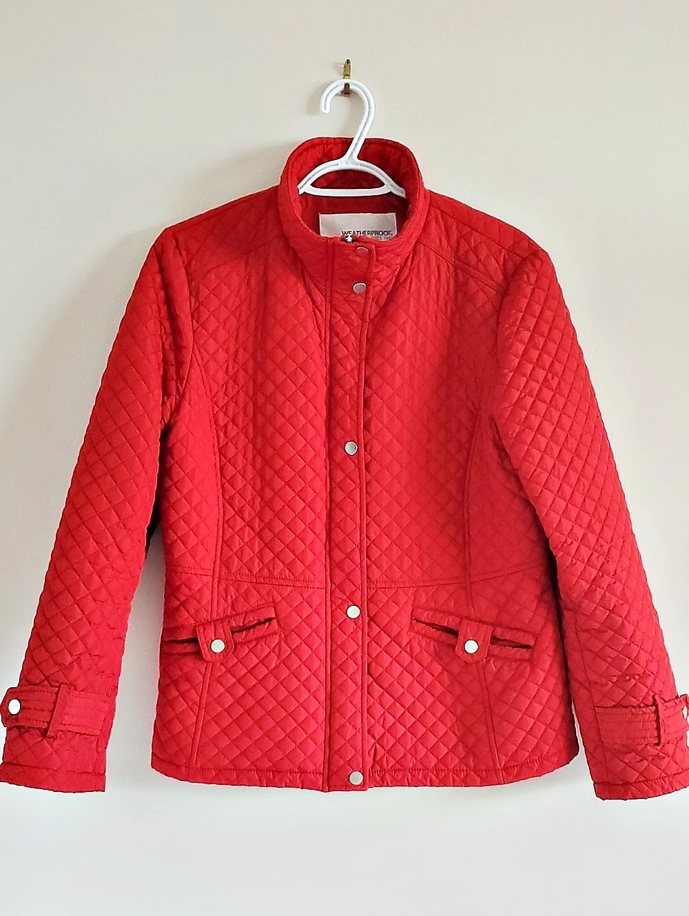 Weatherproof Diamknd Quilted Jacket in Subtle Red Sz L Feminine Fall Elegant